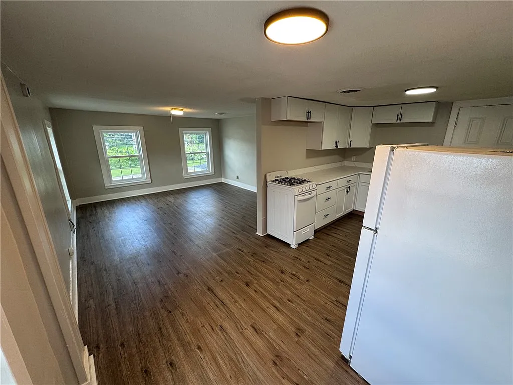 1 bed, 1.0 bath, 650 sqft, $1,400 — Photo 4