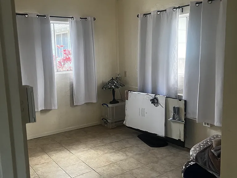 640 Punaa St — Photo 7