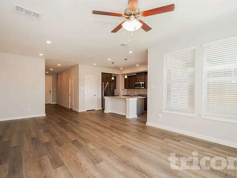 8120 Brookhaven Dr — Photo 6