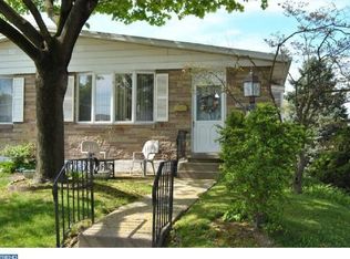 523 Palmer Rd, Conshohocken, PA 19428