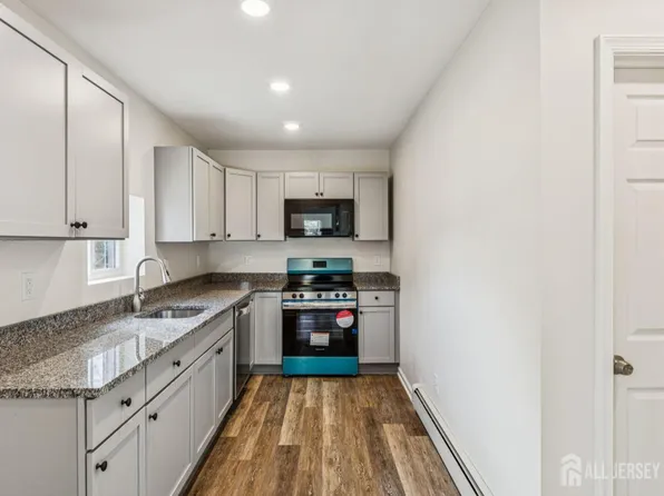 786 S Main St #2, Phillipsburg, NJ 08865