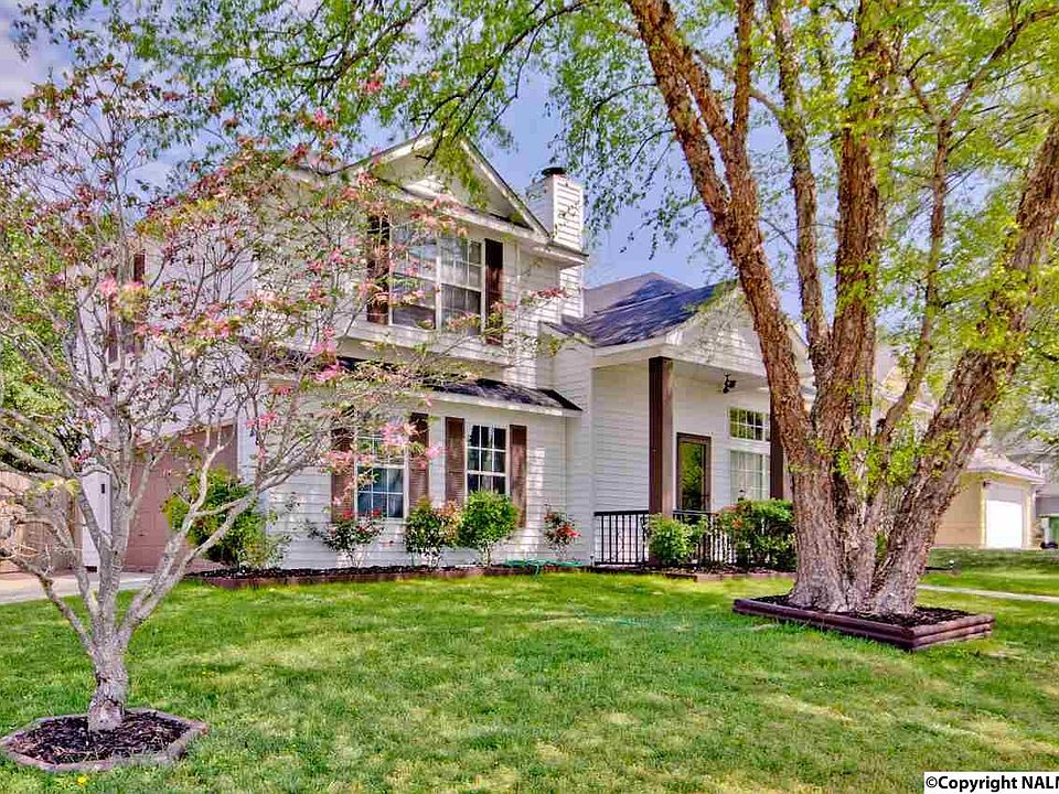 1st image of 128 River Oaks Dr