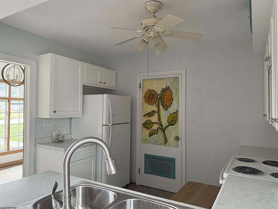 31 Boggess St, Buckhannon, WV 26201 Zillow