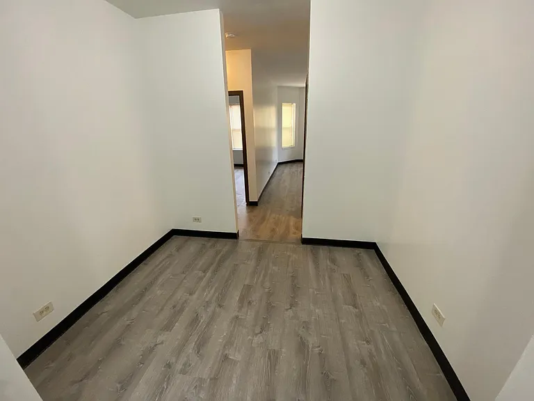 Central Park Apartments — Photo 16