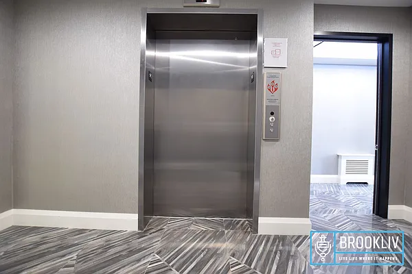 Rented by null | media 33