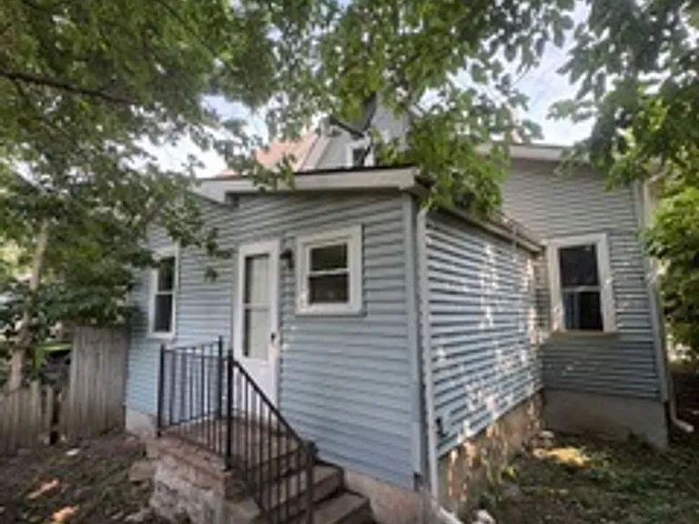 510 W Columbia Ter — Photo 16