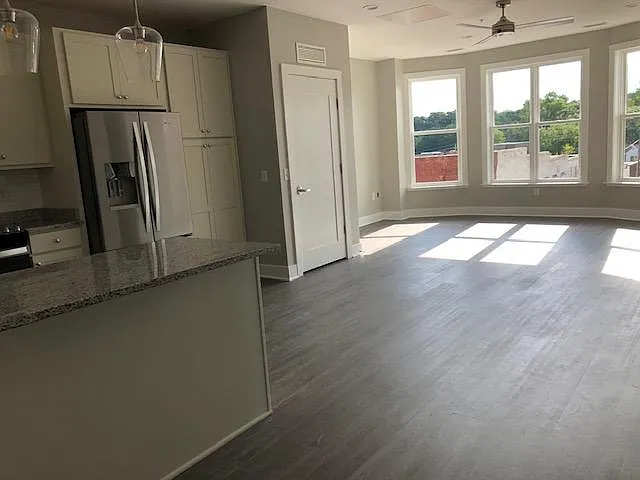 145 S Main St #300 — Photo 5