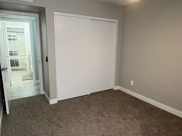 1408 E Carson Rd — Photo 12