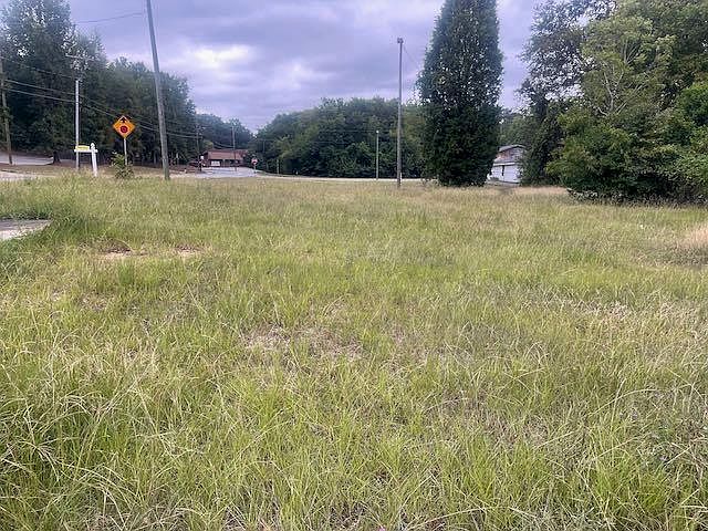 1st image of 408 10th Ave S