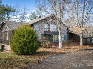 3827 River Rd, Morganton, NC 28655