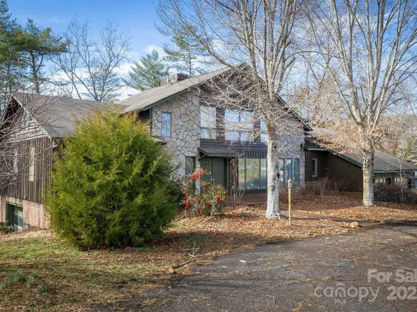 3827 River Rd, Morganton, NC 28655