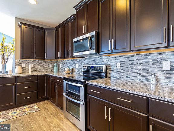 5th image of Stuart St Homesite 664