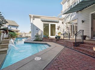 899 Harbor Bend Rd, Memphis, TN 38103