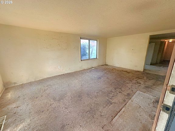 4th image of 1630 S 12th St