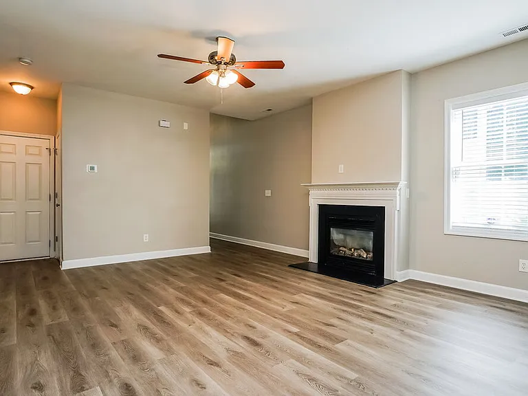 3213 Rendezvous Dr — Photo 5