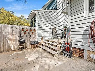 406 74th Ave N #C — Photo 18