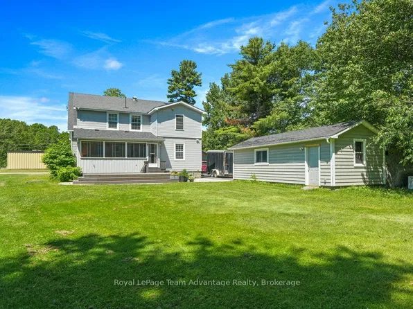 1 Glenrock Rd, McDougall, ON P0G 1G0