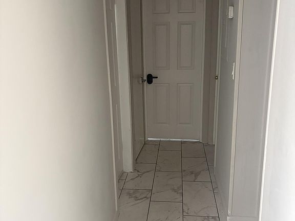 3rd image of 9739 ELAINE Road
