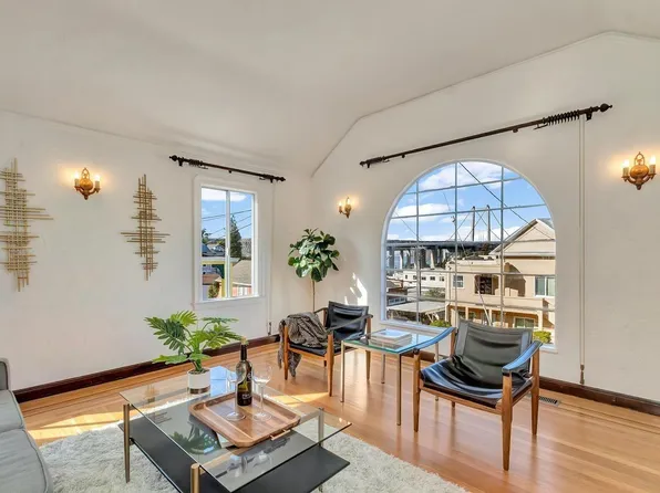 1253 Flora Street, Crockett, CA 94525