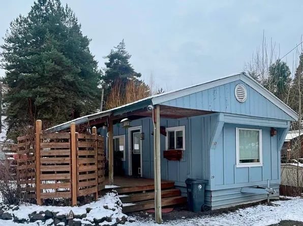 2280 Old Pullman Rd Trailer 20, Moscow, ID 83843