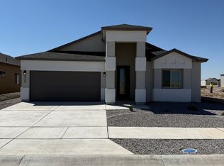 920 Thistledown Ave, El Paso, TX 79932