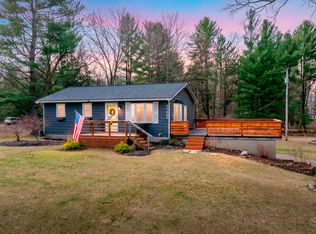 51433 8th Ave, Grand Junction, MI 49056