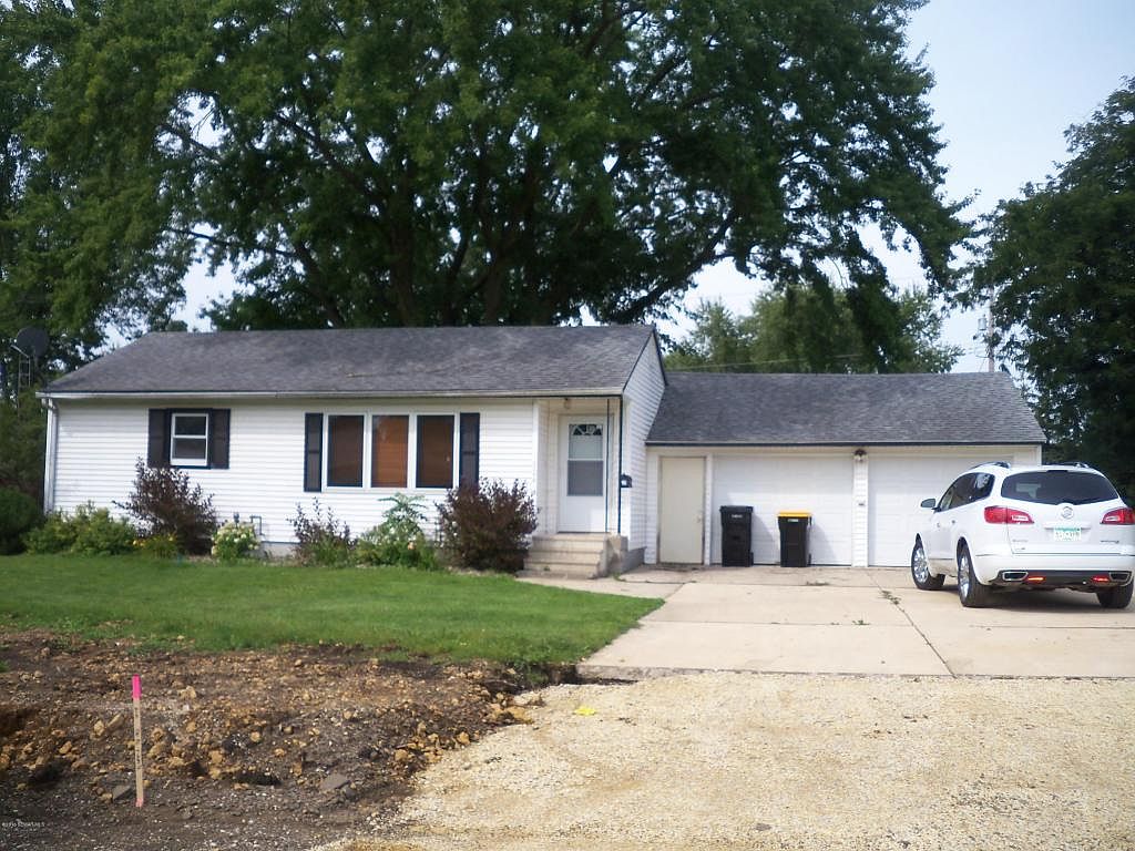 524 Lyndale Ave, Spring Valley, MN 55975 Zillow