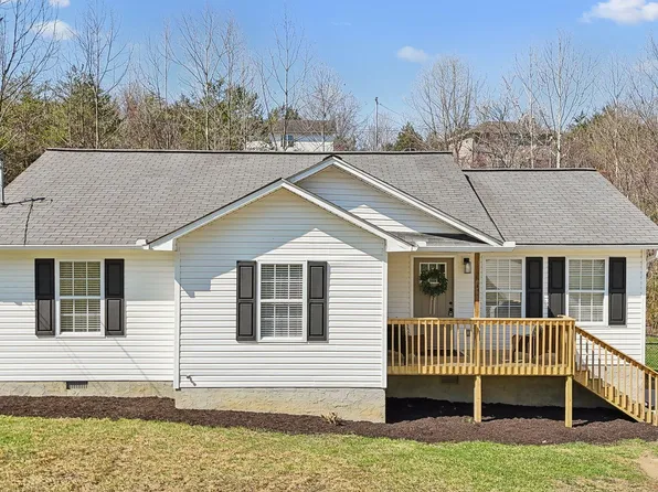 206 Sandy Hill Rd, La Follette, TN 37766