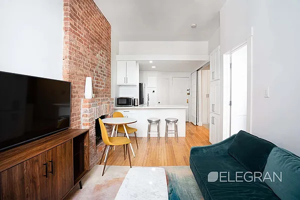 Rented by (Legacy) Elegran | media 21