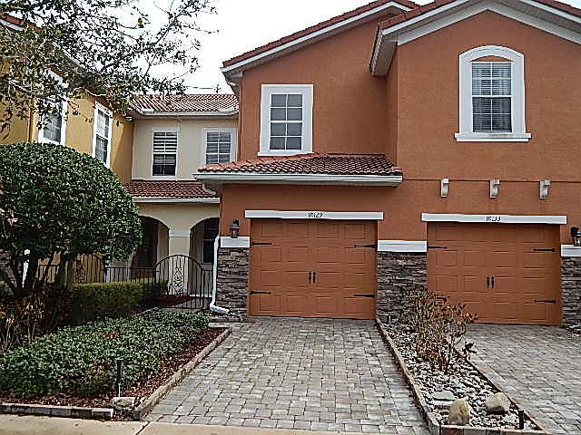 Front of home for rent Orlando