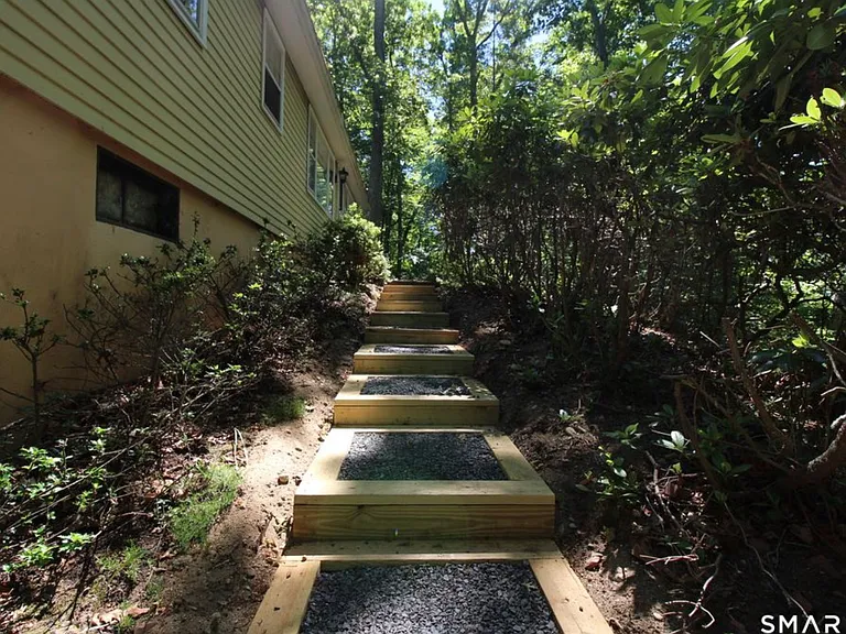 67 Mulberry Rd — Photo 18