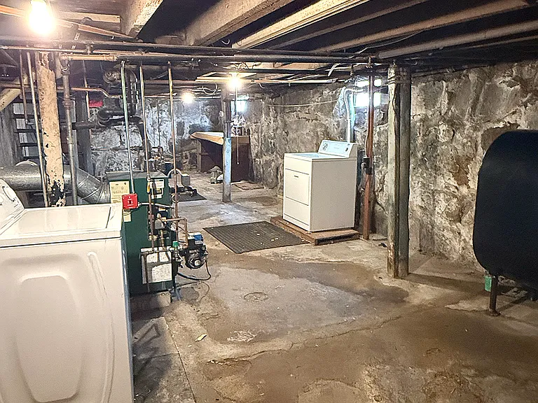 18 N Payne St — Photo 13
