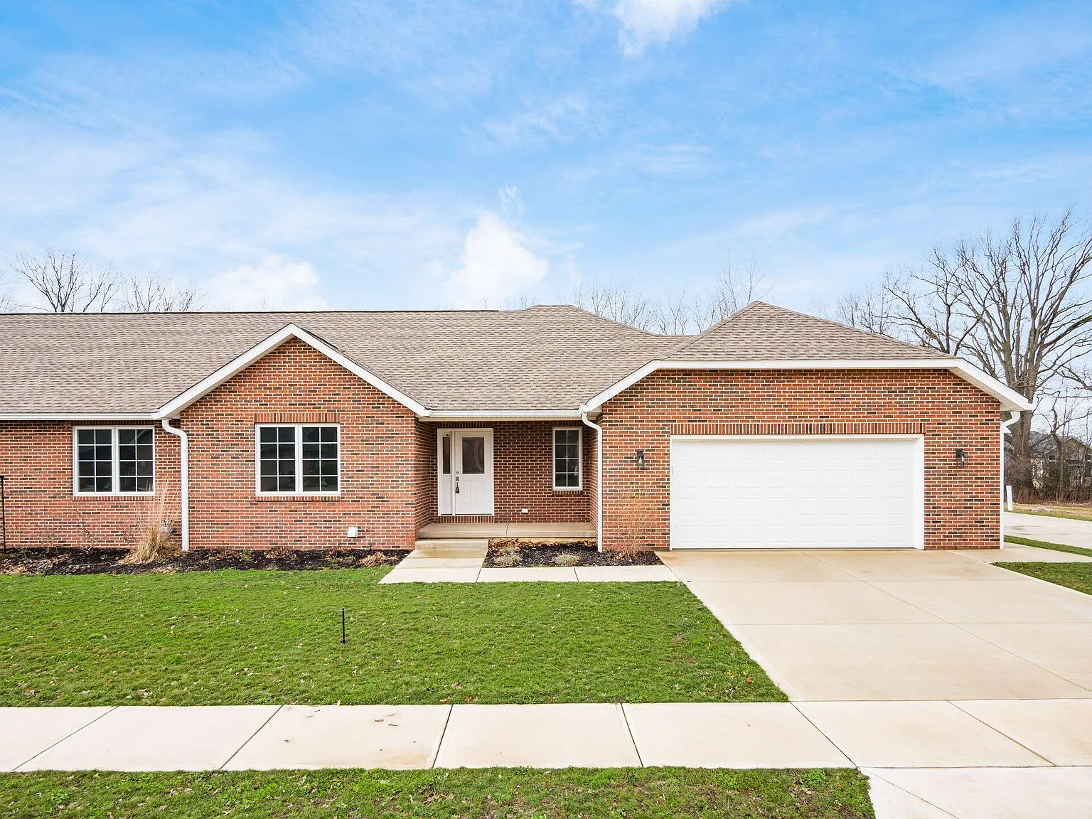 2261 Talon Pl photo 1