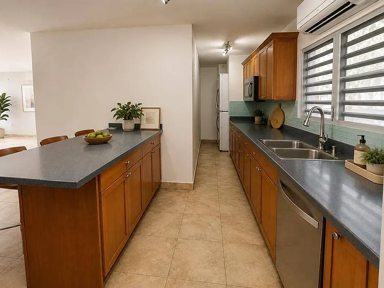 62 Marbella St #3A — Photo 9