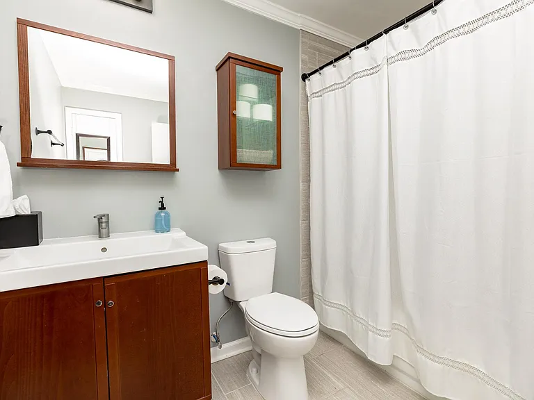 243 Leisure Lake Dr — Photo 5