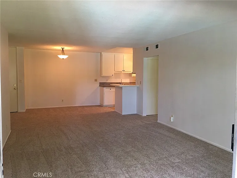 564 N Bellflower Blvd #209 — Photo 4
