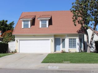 11947 Oakwood Dr, Fontana, CA 92337