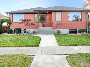 126 W 6th Street, Port Angeles, WA 98362