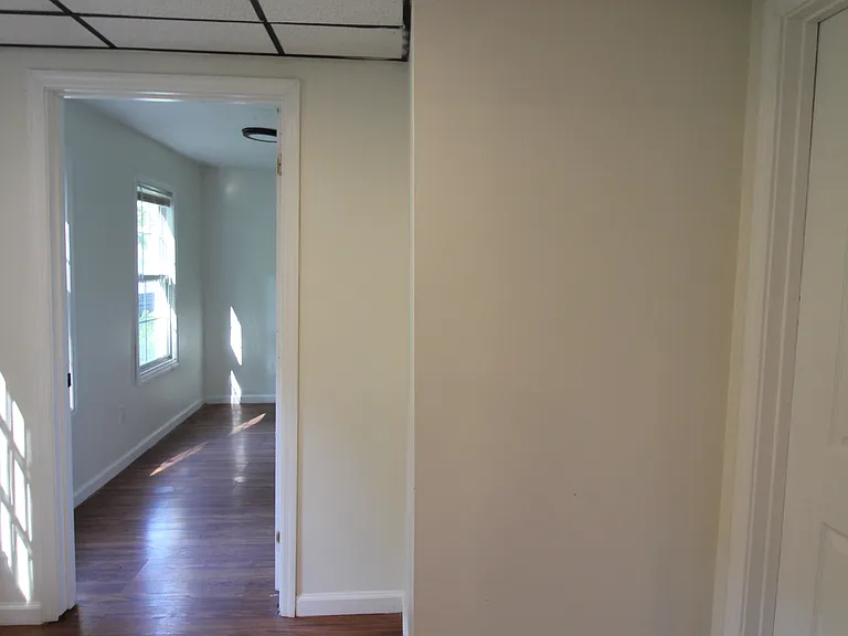 604 Augusta Ave — Photo 17