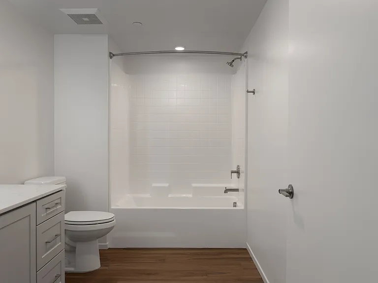Backhouse Apartments — Photo 12