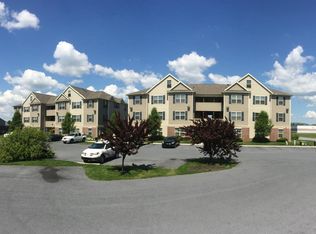 1035 Progress Rd APT 2D, Chambersburg, PA 17201