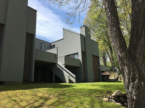 Welcome to Fox Hill!