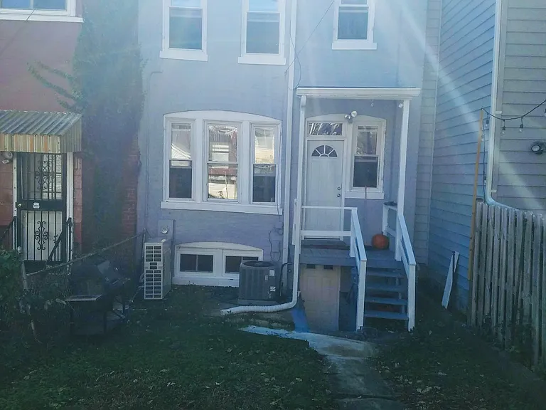 170 Todd Pl NE — Photo 11