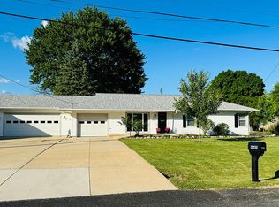 4605 W Middle Rd, Peoria, IL 61605