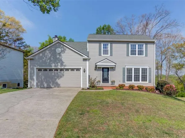 6530 Maid Marion Close, Alpharetta, GA 30005