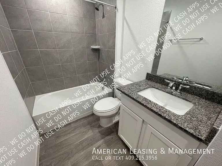 1585 Holly Trails — Photo 8