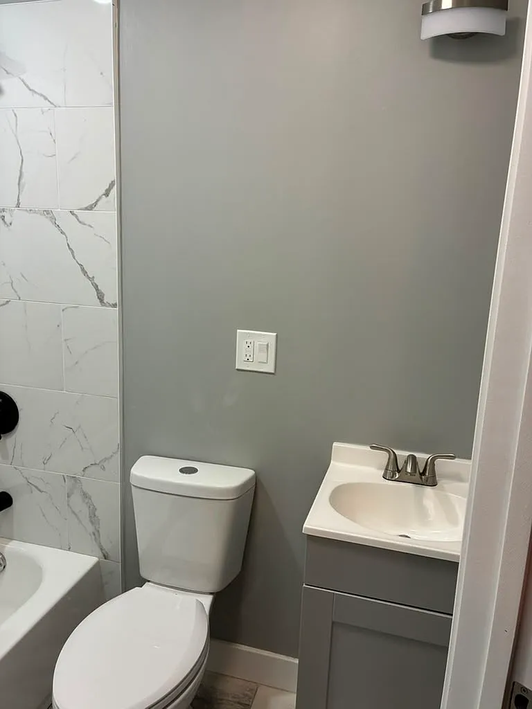 4 bed, 978 sqft, $2,600 — Photo 3