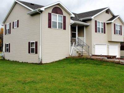 2192 Woodview Rd, Oconto, WI, 54153