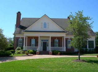 1118 Royal Adelade Dr, College Station, TX 77845
