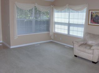 9170 Fern Cv W, Olmsted Falls, OH